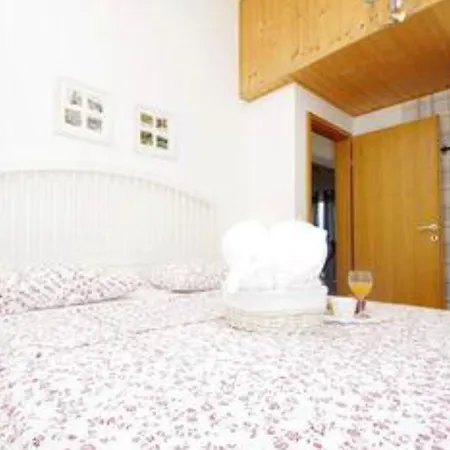 Bay House Rosohotnica * Vrboska